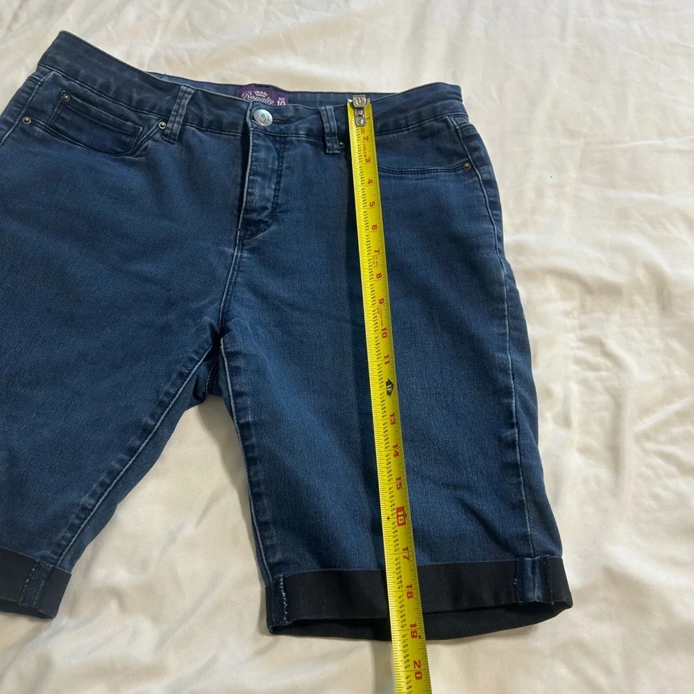 Royalty For Me Womens Blue Denim Bermuda Shorts Size 10‎ Dark Wash Stretch